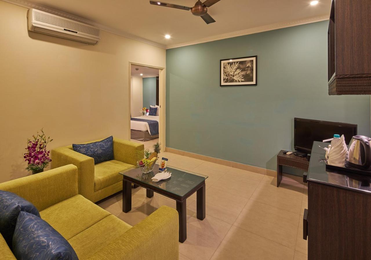Tulip Inn Koramangala Bangalore Exterior foto